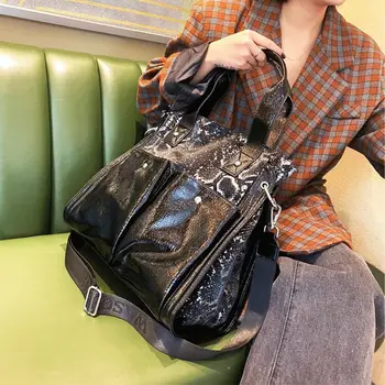 Луксозна дамска чанта от кожа с змеиным принтом, европейски и американски тенденция, чанта, голям капацитет, новост 2023 г., ежедневна чанта през рамо